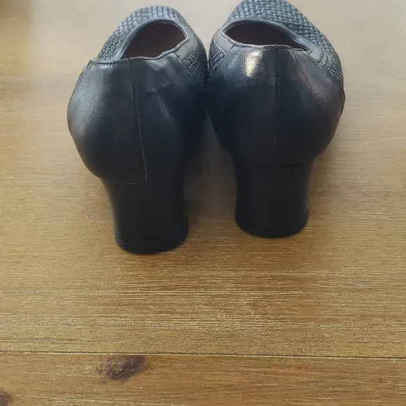 RARE VINTAGE LUISA DI VILLARVERDE SHOES