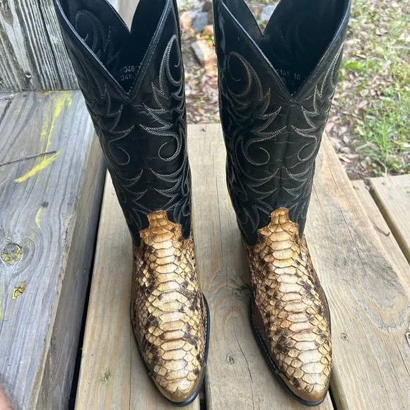 Rare Vintage Snakeskin Cowboy Boots