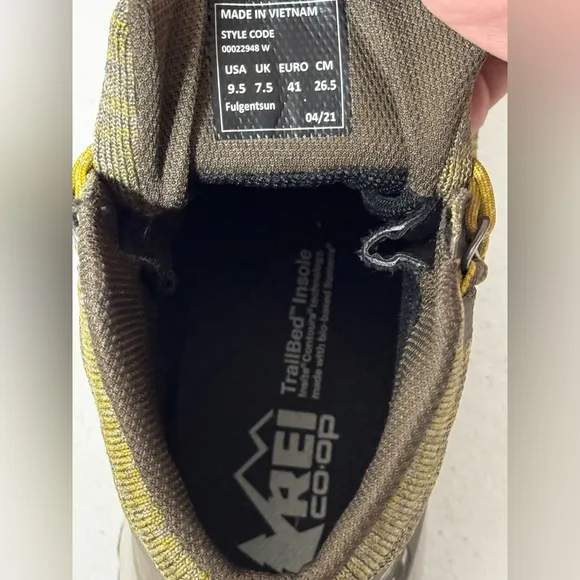 REI Co-Op Flash Hiking Boots 9.5 Women’s
