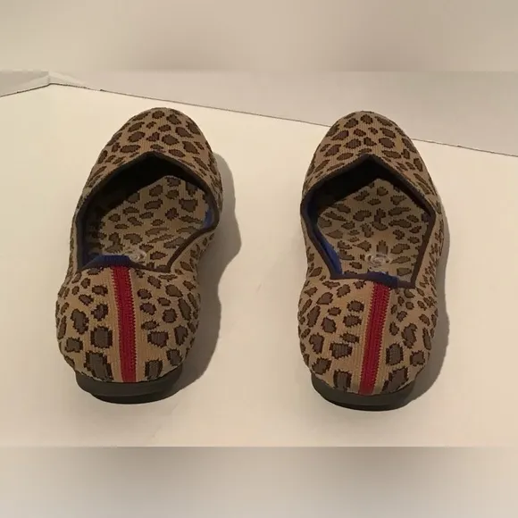 Retired Rothy's Spotted Leopard Cheatah Animal Print Roundtoe Ballet Flats 7