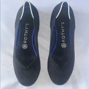 Rothy's Black Knit Round Toe Flats Classic Ballet White Trim Heel Size 7.5