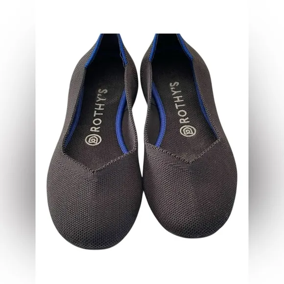 Rothy’s women’s woven round toe ballet flats. Navy Blue size 7.5