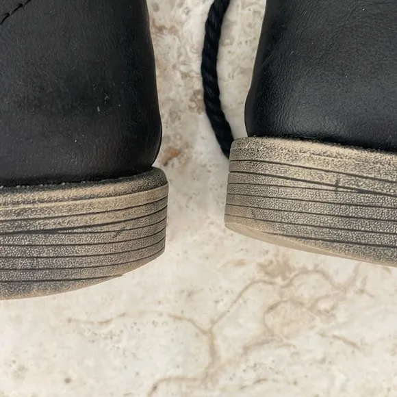 ROXY Mountain &amp; The Seas black tall winter lace up boots size 6.5