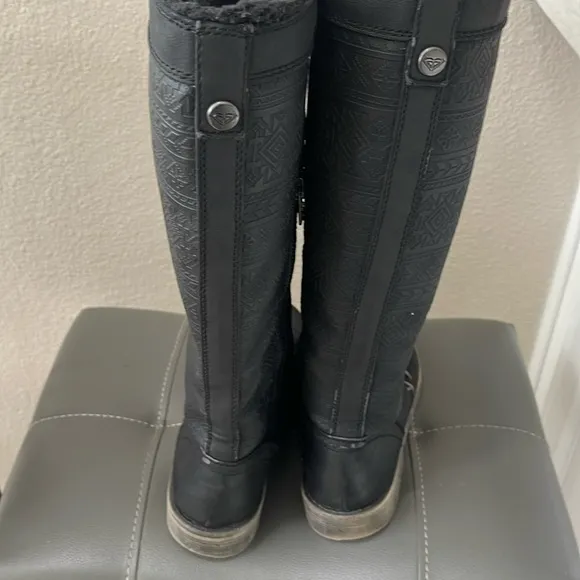 ROXY Mountain &amp; The Seas black tall winter lace up boots size 6.5