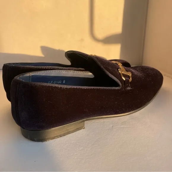 Royal Male Loafers shoes. The Italian style of a male velvet shoe. Size 8