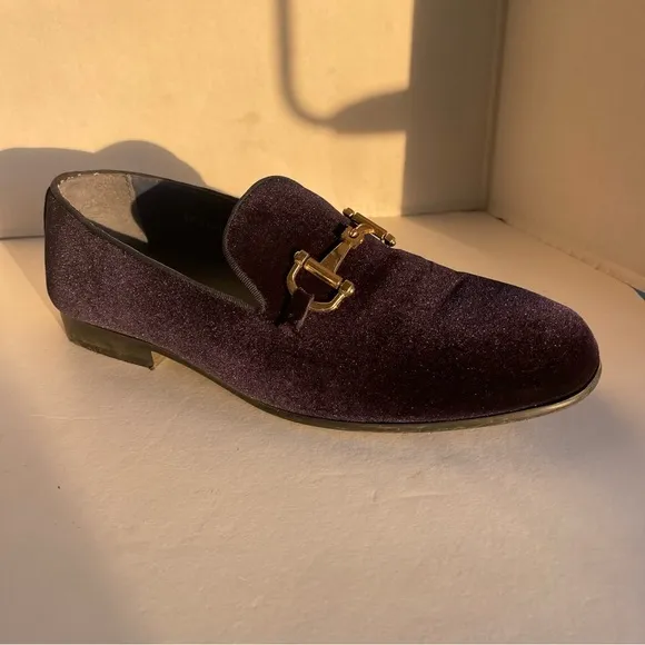 Royal Male Loafers shoes. The Italian style of a male velvet shoe. Size 8