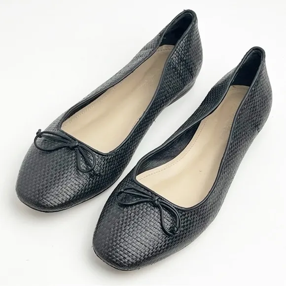 SAKS FIFTH AVENUE Black Bow Raffia Ballet Flats, Size EU 37.5