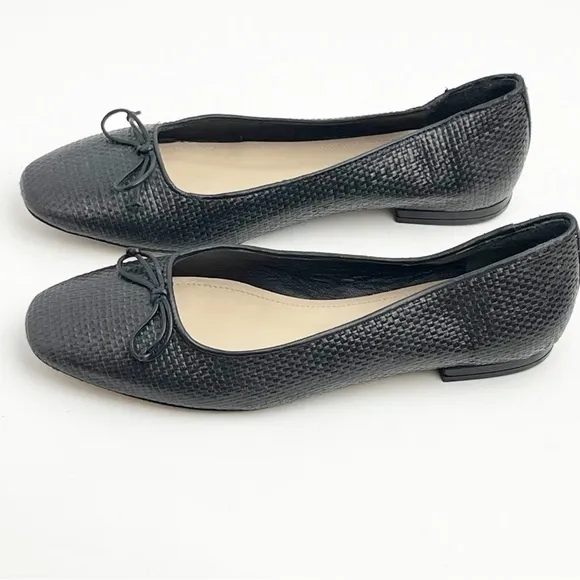 SAKS FIFTH AVENUE Black Bow Raffia Ballet Flats, Size EU 37.5