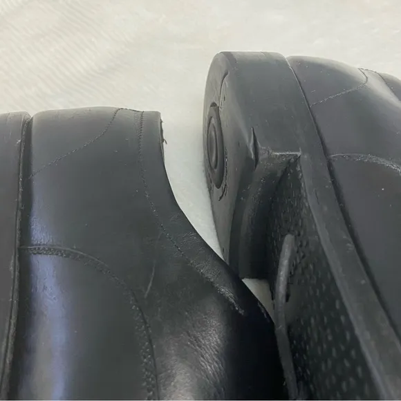 Salvador Ferragamo Black Dress Shoes size 10 D