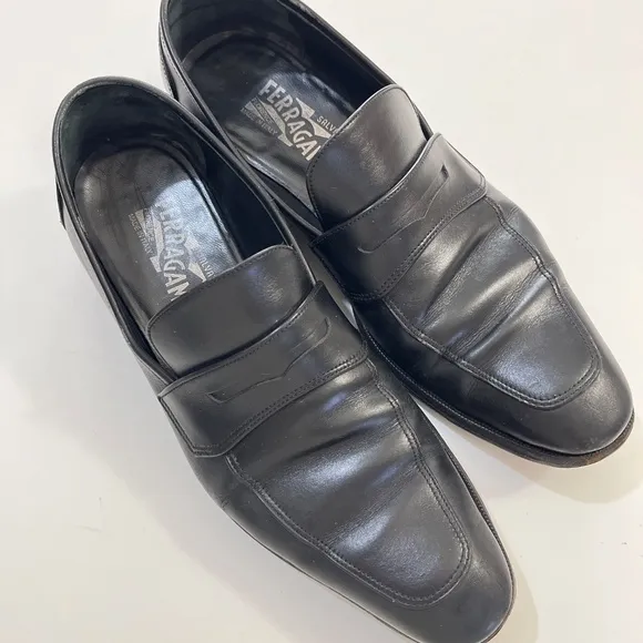 Salvatore Ferragamo Black Leather Slip-On Mens Penny Loafers size 8.5