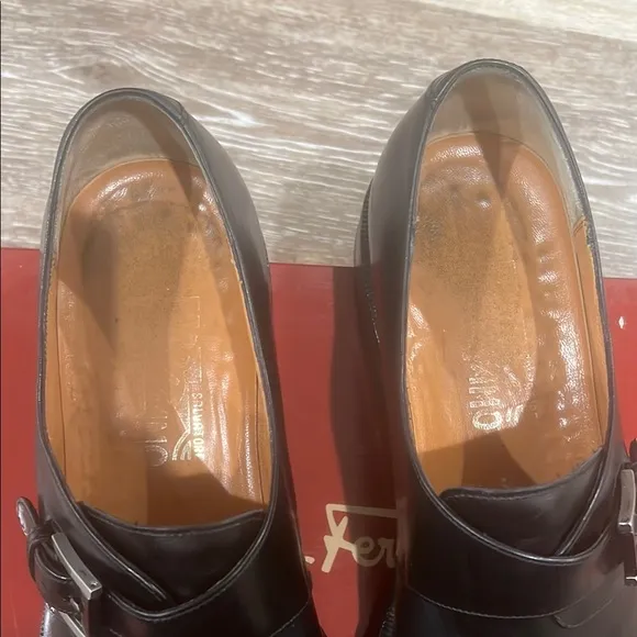 Salvatore Ferragamo Black Oxfords Sleek Leather Design