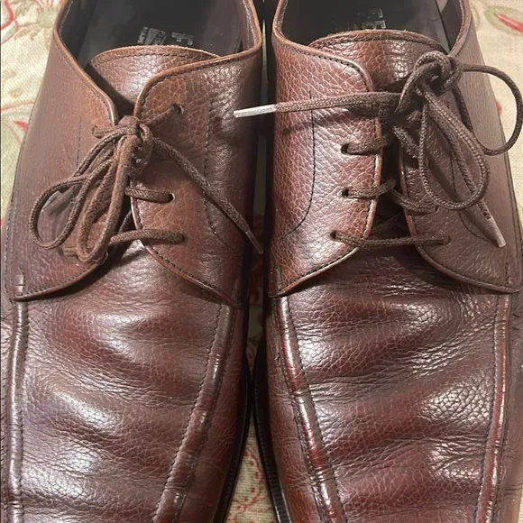 Salvatore Ferragamo Brown Pebble Leather Lace Up Sleek Square Oxfords Shoes