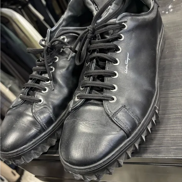 Salvatore Ferragamo Men's Black Leather Sneakers