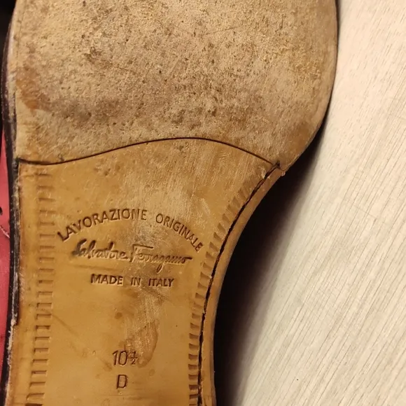 Salvatore Ferragamo Red Oxfords Classic Elegance