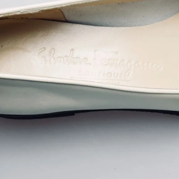SALVATORE FERRAGAMO Women’s Shoes Ivory Leather Tassel Accent Heels Size 8.5AAAA