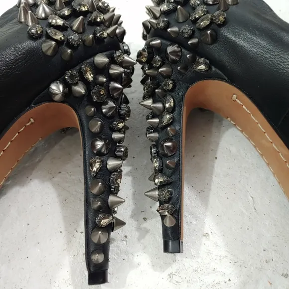 SAM EDELMAN LORISSA METAL STUDDED HEEL