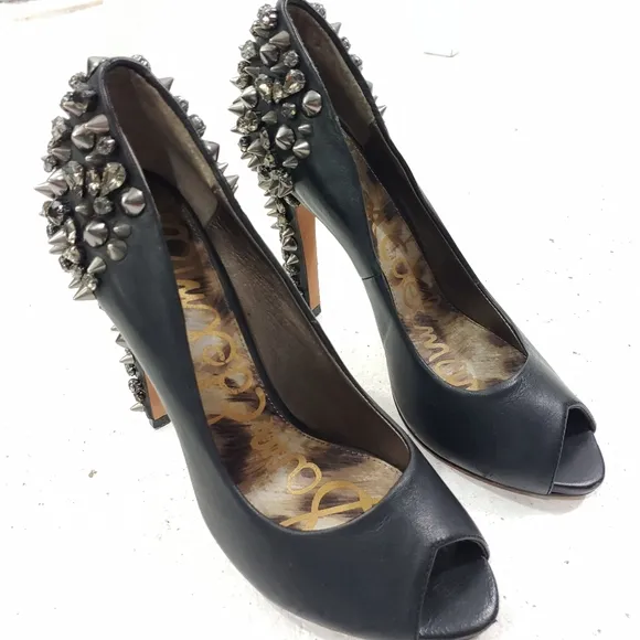SAM EDELMAN LORISSA METAL STUDDED HEEL