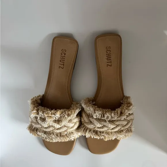 Schutz Women's Tan Adelia Crochet Frayed Slide Sandals Size 8.5