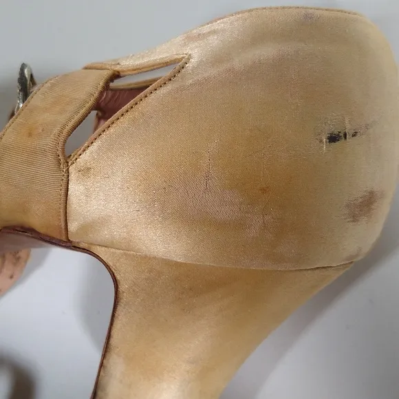 Set of 3 Vintage 1920s-1940s high heel retro shoes