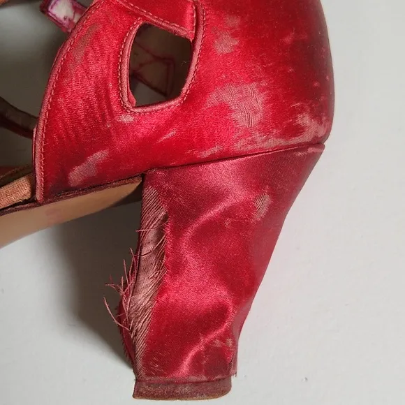 Set of 3 Vintage 1920s-1940s high heel retro shoes