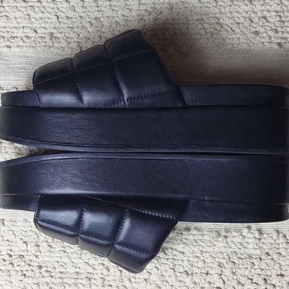 SILENT D Leather Black Quilted Slide Sandals. Size 8.5