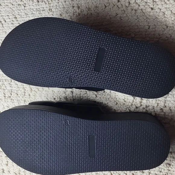 SILENT D Leather Black Quilted Slide Sandals. Size 8.5