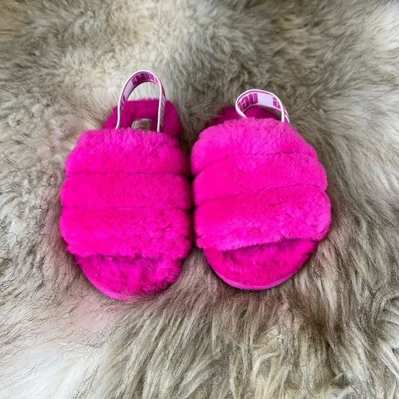 Size 11 Ugg Fluff Yeah Slides Fuzzy Pink Sandal