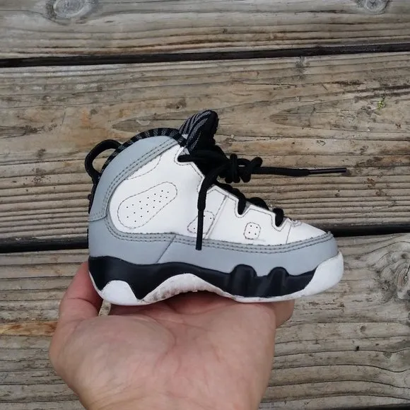 Size 4 Toddler TD Nike Air Jordan 9 Baron Shoes Sneakers