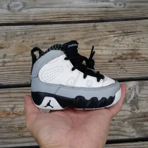 Size 4 Toddler TD Nike Air Jordan 9 Baron Shoes Sneakers