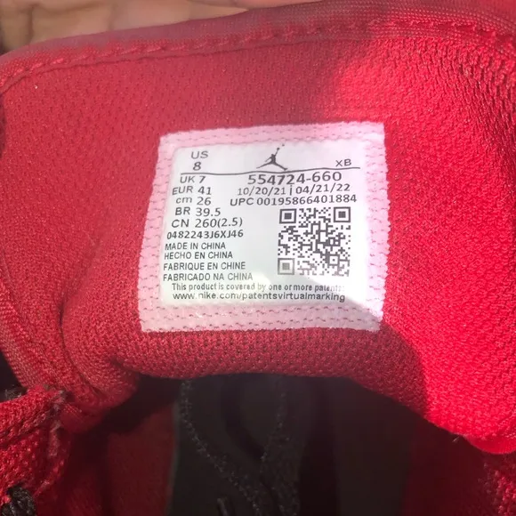 Size 8 - Jordan 1 Mid Reverse Bred