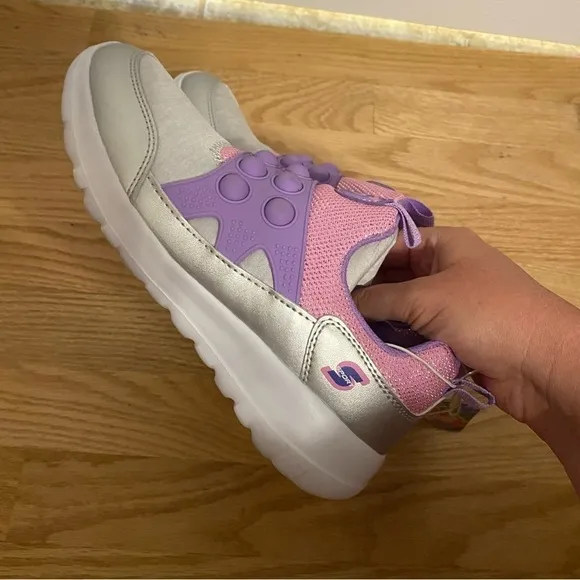 Skechers Denise Poppit Popper Sneakers Sz 4 Purple NEW Silver Shoes Kids Pop It