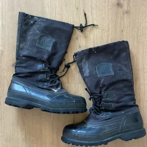 Sorel Bear Boots Men’s Black Winter Boots Size 9 Used