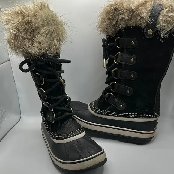 Sorel Black and Tan Winter Boots with Faux Fur Trim