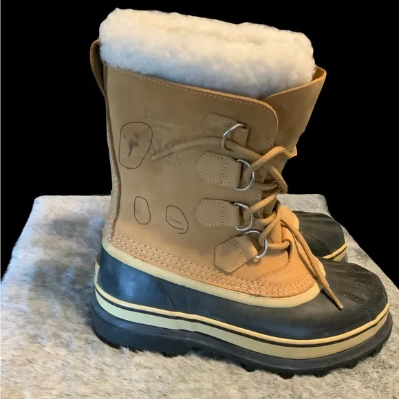 Sorel Caribou Tan &amp; Black Waterproof Winter Boots Size 7