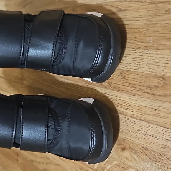 Sorel 🆕️ Children's Whitney Black Winter Boots 9