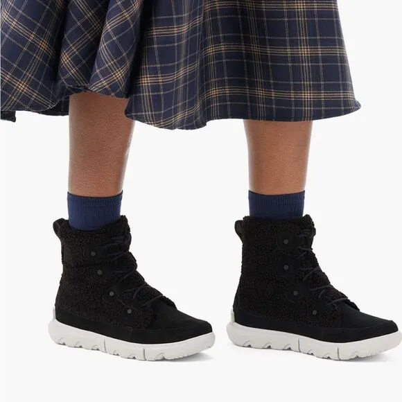Sorel Explorer Next Joan Faux Shearling Black Boots size 8.5