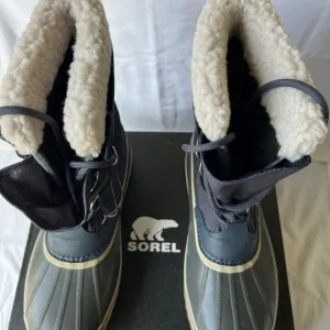 Sorel Gray and Cream Winter Boots