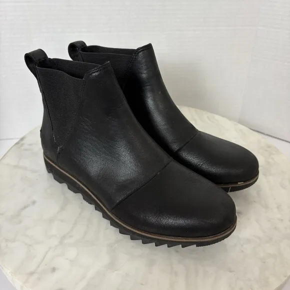 Sorel Harlow Chelsea Ankle Pull On Boots Leather Black Women's Size 7 Gorpcore