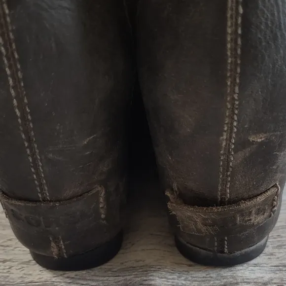 Sorel Joan of Arc Brown Leather lace up Wedge boots