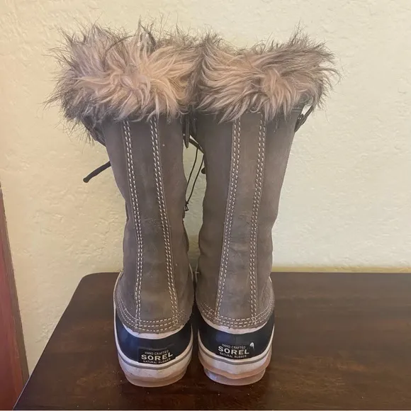 Sorel Joan of Arctic winter boots