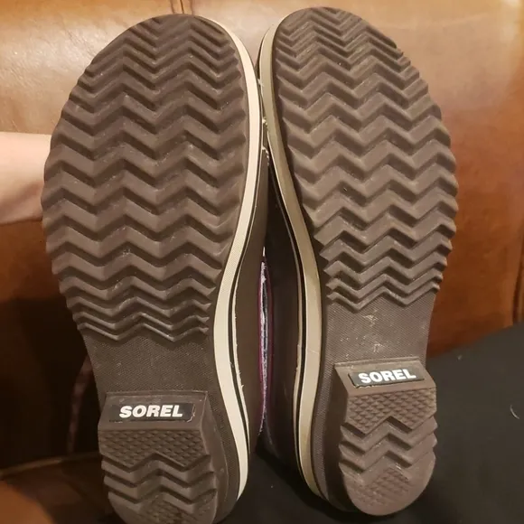 Sorel Joan of artic girls suede winter waterproof