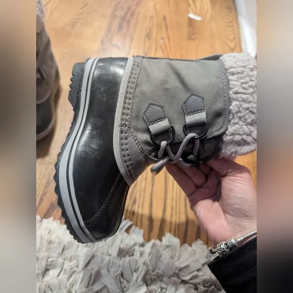 Sorel Kids' Gray and Black Winter Boots