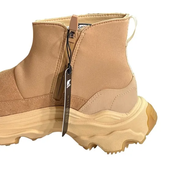 SOREL Kinetic Breakthru Acadia Pull On Winter Boots Water Proof