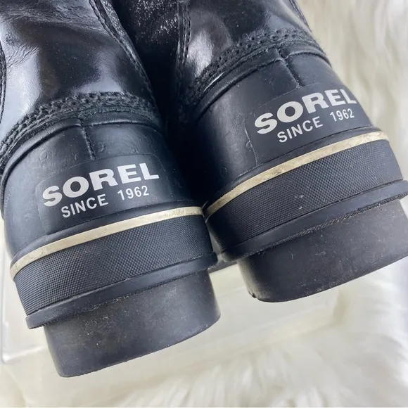 SOREL LACEUP WINTER BOOTS COLOR BLACK SIZE 10 WOMAN