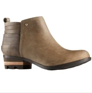 Sorel Lolla Booties Size Womens 7.5 Tan Brown Low Heel