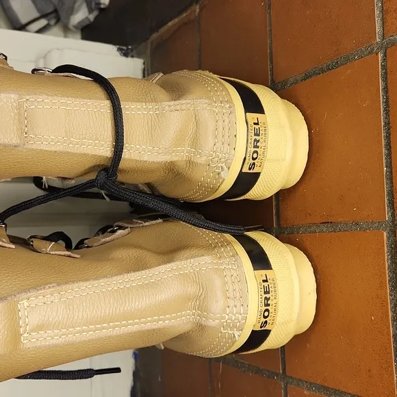 SOREL MANITOU WINTER  BOOTS  WOMEN