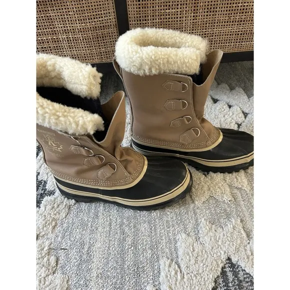 Sorel Men's Caribou Boots Size 10 Made In Canada Kaufman Wool Liners Winter