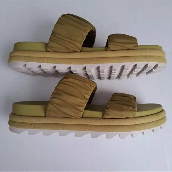 Sorel Roaming Two Strap Slide Sandals Stylish Olive Green Women's Sandals