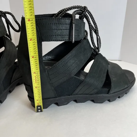 Sorel Sandals Women 7 Joanie II Lace Up Black Leather Gladiator Platform Wedge