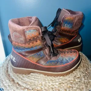 Sorel Tivoli II Aztec Winter Boots